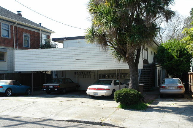 1516 Henry St in Berkeley, CA - Building Photo - Building Photo