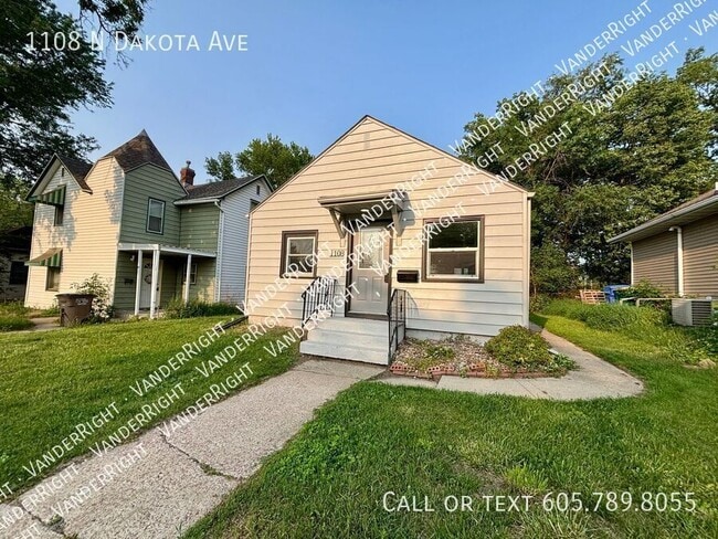 property at 1108 N Dakota Ave