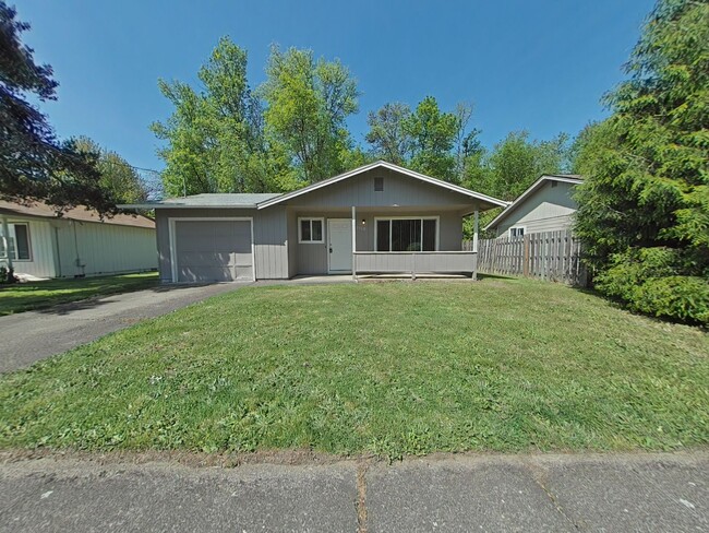 property at 2170 SE Ryan St