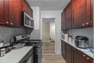 201 St Pauls Ave, Unit 3803 in Jersey City, NJ - Foto de edificio - Building Photo