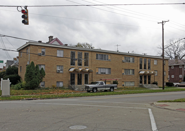 604-606 W Grand Ave in Dayton, OH - Foto de edificio - Building Photo