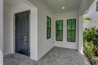 13559 Artisan Cir in Palm Beach Gardens, FL - Building Photo - Building Photo
