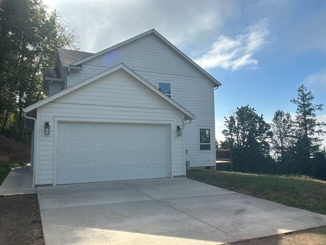 property at 5582 Green Mountain Rd