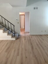 1100 S Edison St in Visalia, CA - Building Photo - Building Photo