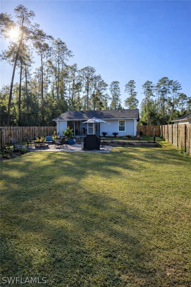 4121 8th Ave SE in Naples, FL - Building Photo - Building Photo