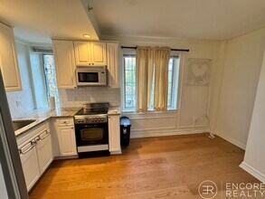 20 Chapel St, Unit B705 in Brookline, MA - Building Photo - Building Photo