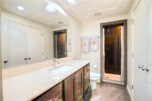 2710 San Pedro St, Unit 101 in Austin, TX - Building Photo