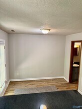 9015 Mahogany Row SE in Huntsville, AL - Building Photo - Building Photo