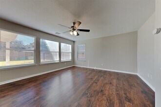 32126 Willow Creek Park in Conroe, TX - Building Photo - Building Photo