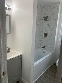 1600 Murdoch Rd, Unit 2 photo'