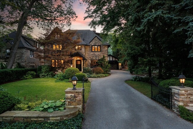 property at 38 The Kingsway