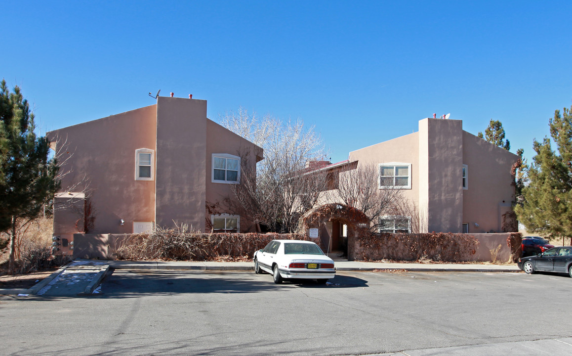 3715 Lafayette Dr NE in Albuquerque, NM - Building Photo