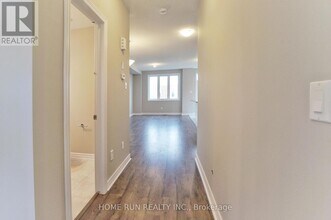 2472 Waterlilly Way in Ottawa, ON - Building Photo - Building Photo