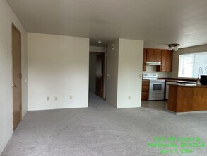 1515 SW Cozine St in McMinnville, OR - Building Photo - Building Photo