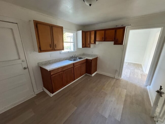 4730 Galveston St in Beaumont, TX - Building Photo - Building Photo