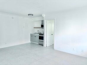 531 C St in Lake Worth Beach, FL - Foto de edificio - Building Photo