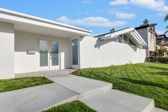 6234 Paseo Canyon Dr in Malibu, CA - Building Photo - Building Photo