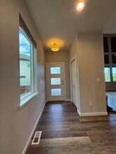 11113 June Agnes Cir in Anchorage, AK - Building Photo - Building Photo