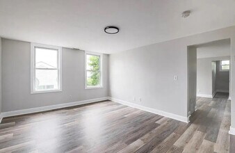 100 Eastern Ave in Worcester, MA - Building Photo - Building Photo