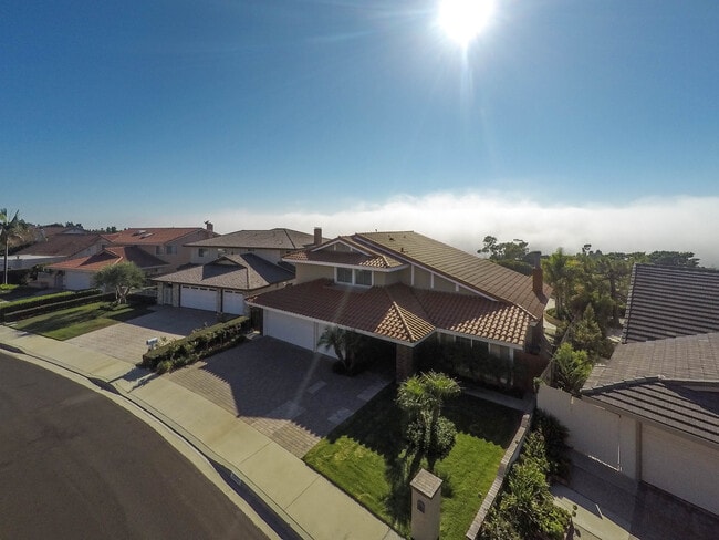 29303 Stadia Hill Ln in Rancho Palos Verdes, CA - Building Photo - Building Photo