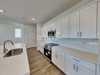 4564 Camden Bridge St in Las Vegas, NV - Building Photo - Building Photo