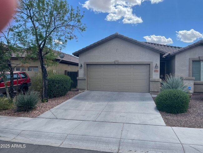 17765 W Bridger St in Surprise, AZ - Building Photo - Building Photo