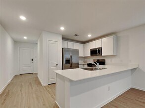 21566 Casavatore Dr in New Caney, TX - Building Photo - Building Photo