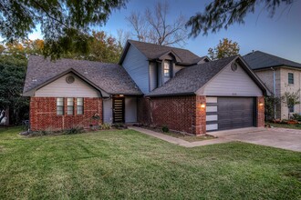 8618 Columbia Dr in Rowlett, TX - Building Photo - Building Photo