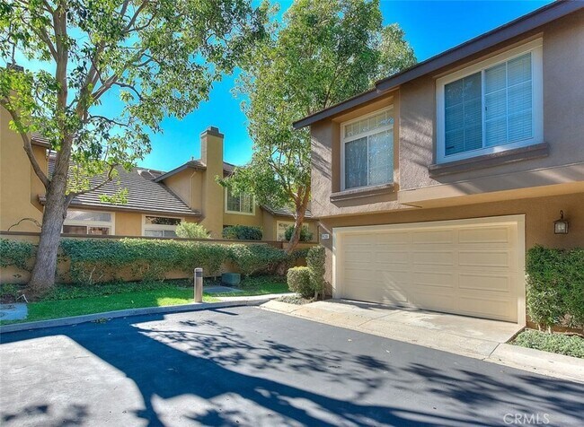 property at 639 S Dewberry Ln