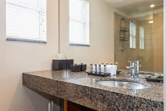 405 Española Wy in Miami Beach, FL - Building Photo - Building Photo