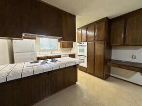 4373 Vistapark Dr in San Jose, CA - Building Photo - Building Photo