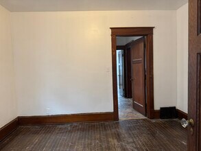 2970 N 37th St, Unit 2970 N 37th Street in Milwaukee, WI - Foto de edificio - Building Photo
