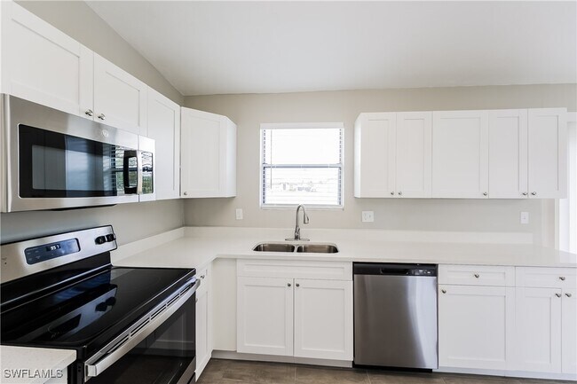 property at 1911 NE 17th Pl
