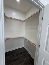 334 Heliotrope Dr in Los Angeles, CA - Building Photo - Building Photo