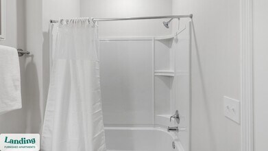 7 Dairy Crk Rd SW, Unit 4FCR in Huntsville, AL - Building Photo - Building Photo