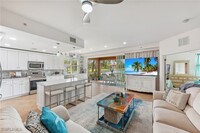 6686 Alden Woods Cir in Naples, FL - Foto de edificio - Building Photo