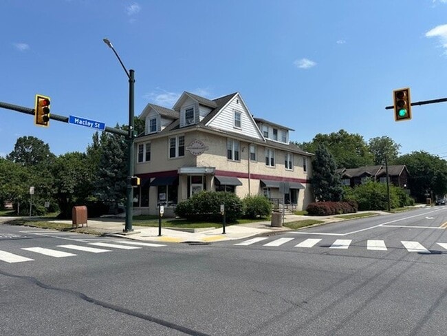 property at 2101 N 2nd St