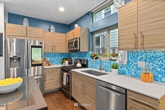 4848 Delridge Wy SW in Seattle, WA - Building Photo - Building Photo