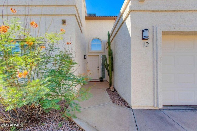 2647 N Miller Rd in Scottsdale, AZ - Building Photo - Building Photo