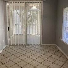 5105 City St in Orlando, FL - Foto de edificio - Building Photo