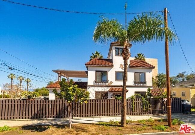 property at 3541 5th St