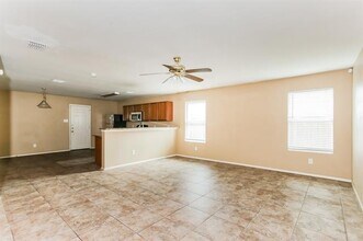 1435 Sax Leigh Dr in Dallas, TX - Building Photo - Building Photo