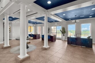 Fairways at Lincoln in Lincoln, NE - Foto de edificio - Building Photo