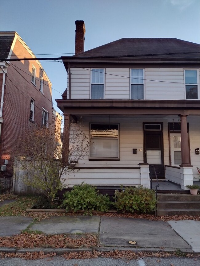 11 Vilsack St in Pittsburgh, PA - Building Photo - Building Photo