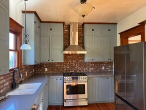 1360 Granada Ave in San Diego, CA - Building Photo - Building Photo