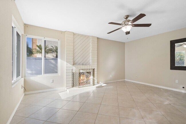 13123 Sundance Ave in San Diego, CA - Building Photo - Building Photo