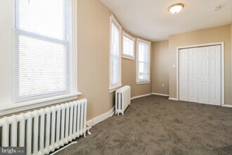 5416 Thomas Ave in Philadelphia, PA - Building Photo - Building Photo
