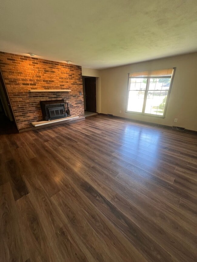 105 Buckhorn Dr in Springfield, IL - Foto de edificio - Building Photo