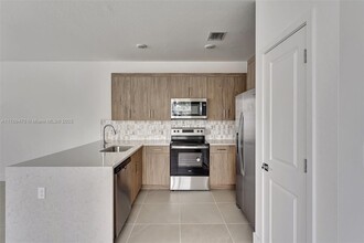 17197 SW 1st St in Pembroke Pines, FL - Building Photo - Building Photo