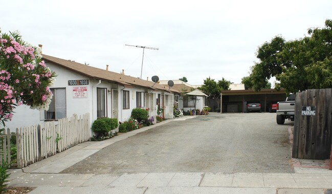 1034 Di Giulio Ave in Santa Clara, CA - Foto de edificio - Building Photo